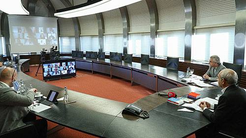 <b><font
size=4>CHP BAŞKANI KILIÇDAROĞLU İLE SMA VİDEO KONFERANS TOPLANTISINDA BİR ARAYA GELDİK!</font></b>